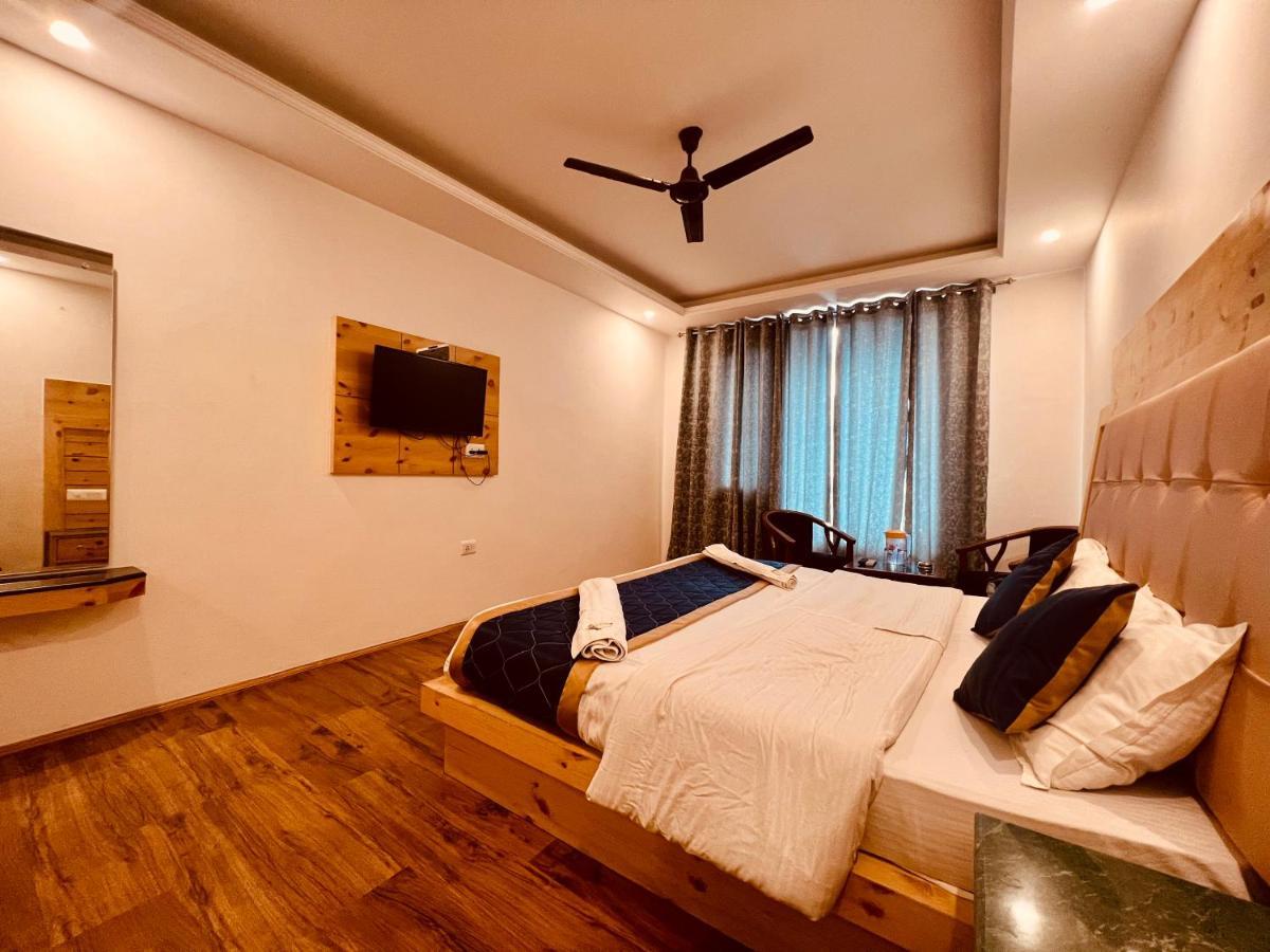 The Radhika - A Luxury Resort In Mountains Манали Экстерьер фото